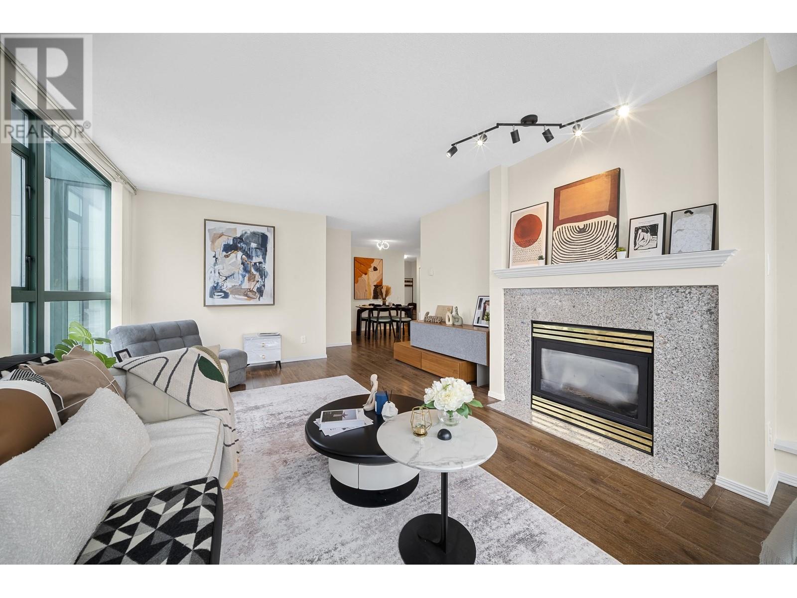 Listing Picture 7 of 34 : 1304 5833 WILSON AVENUE, Burnaby / 本拿比 - 魯藝地產 Yvonne Lu Group - MLS Medallion Club Member