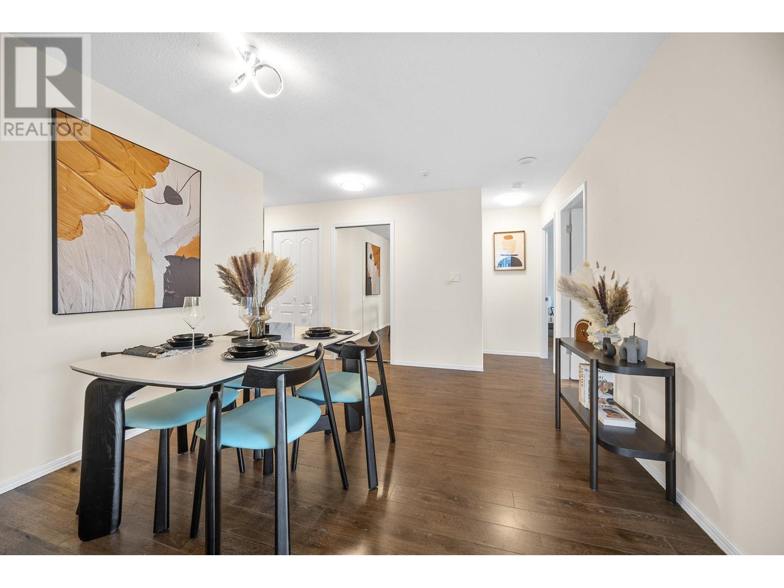 Listing Picture 2 of 34 : 1304 5833 WILSON AVENUE, Burnaby / 本拿比 - 魯藝地產 Yvonne Lu Group - MLS Medallion Club Member