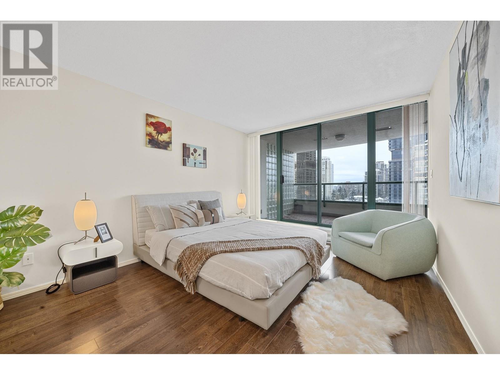 Listing Picture 14 of 34 : 1304 5833 WILSON AVENUE, Burnaby / 本拿比 - 魯藝地產 Yvonne Lu Group - MLS Medallion Club Member