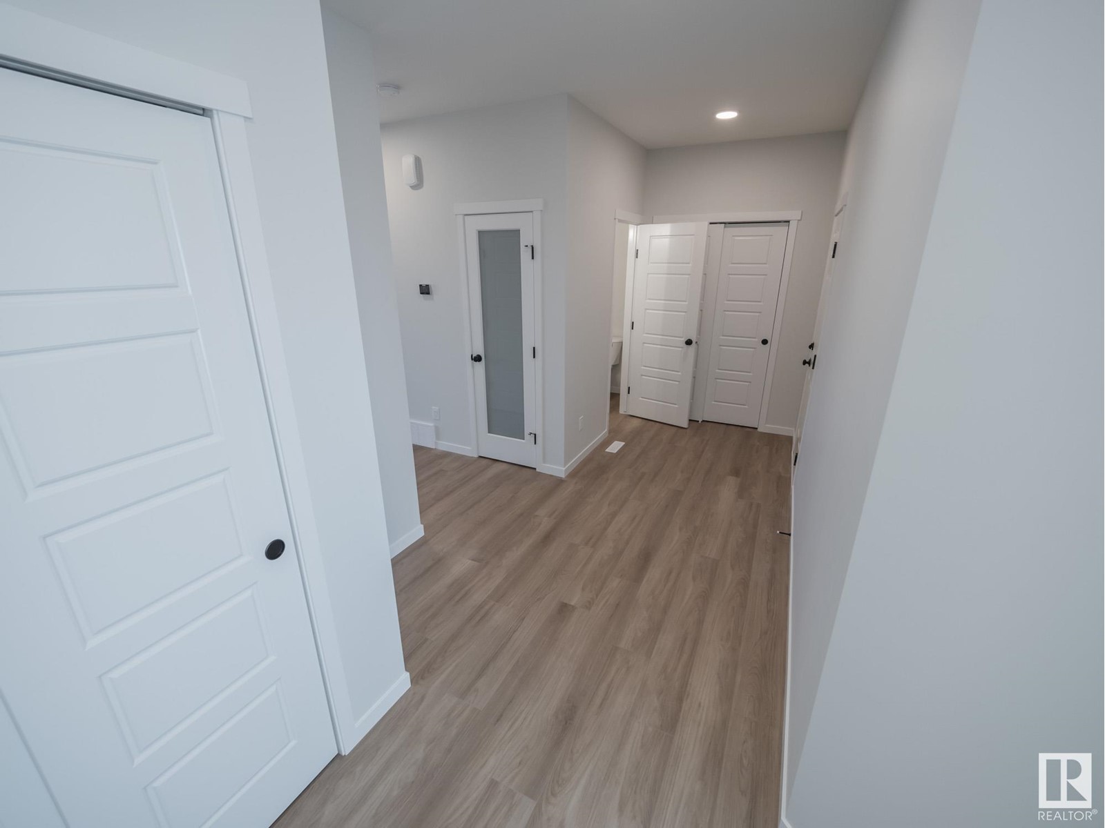 Property at 81 NETTLE CR image 2