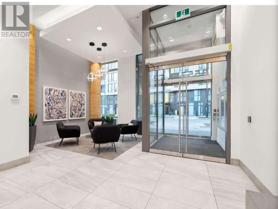 Listing Picture 3 of 28 : 802 3557 E SAWMILL CRESCENT, Vancouver / 溫哥華 - 魯藝地產 Yvonne Lu Group - MLS Medallion Club Member