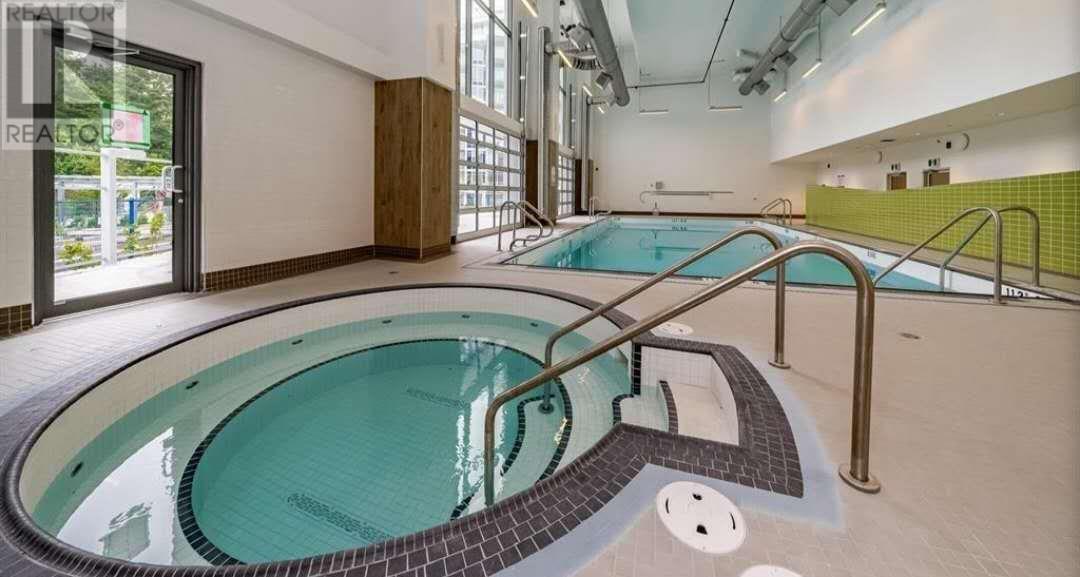 Listing Picture 9 of 28 : 802 3557 E SAWMILL CRESCENT, Vancouver / 溫哥華 - 魯藝地產 Yvonne Lu Group - MLS Medallion Club Member