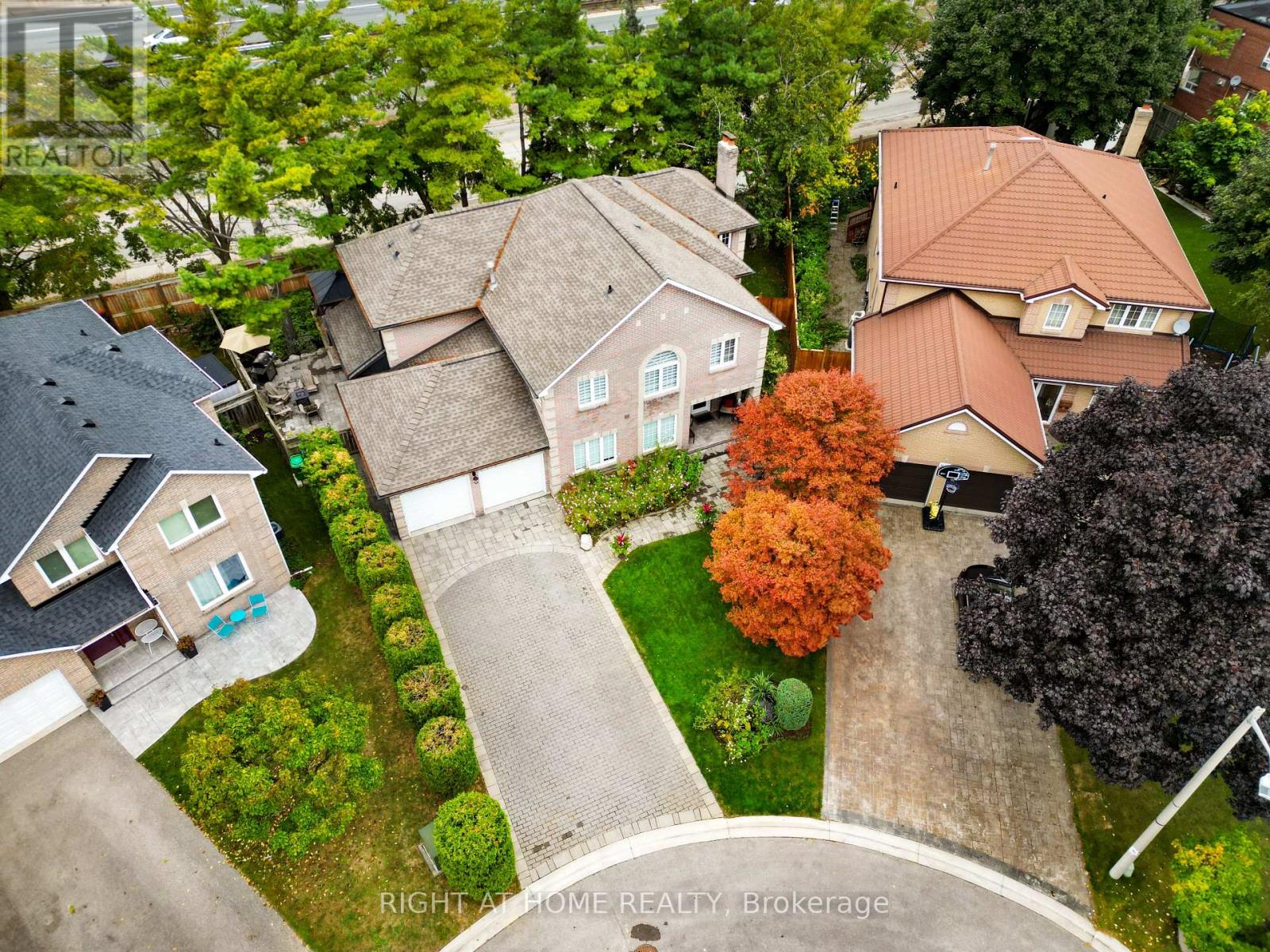 Property at 1665 ASGARD DRIVE image 3