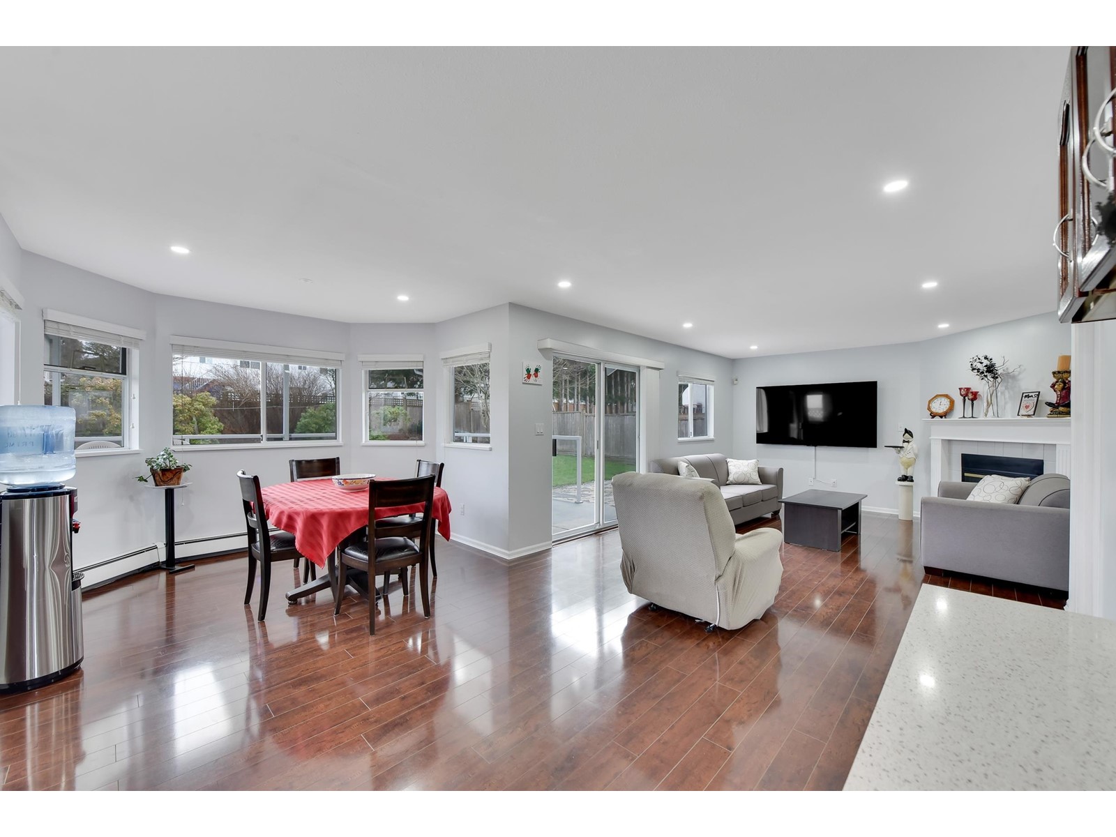 6766 123a Avenue, Surrey, British Columbia  V3W 0Z1 - Photo 10 - R2959825