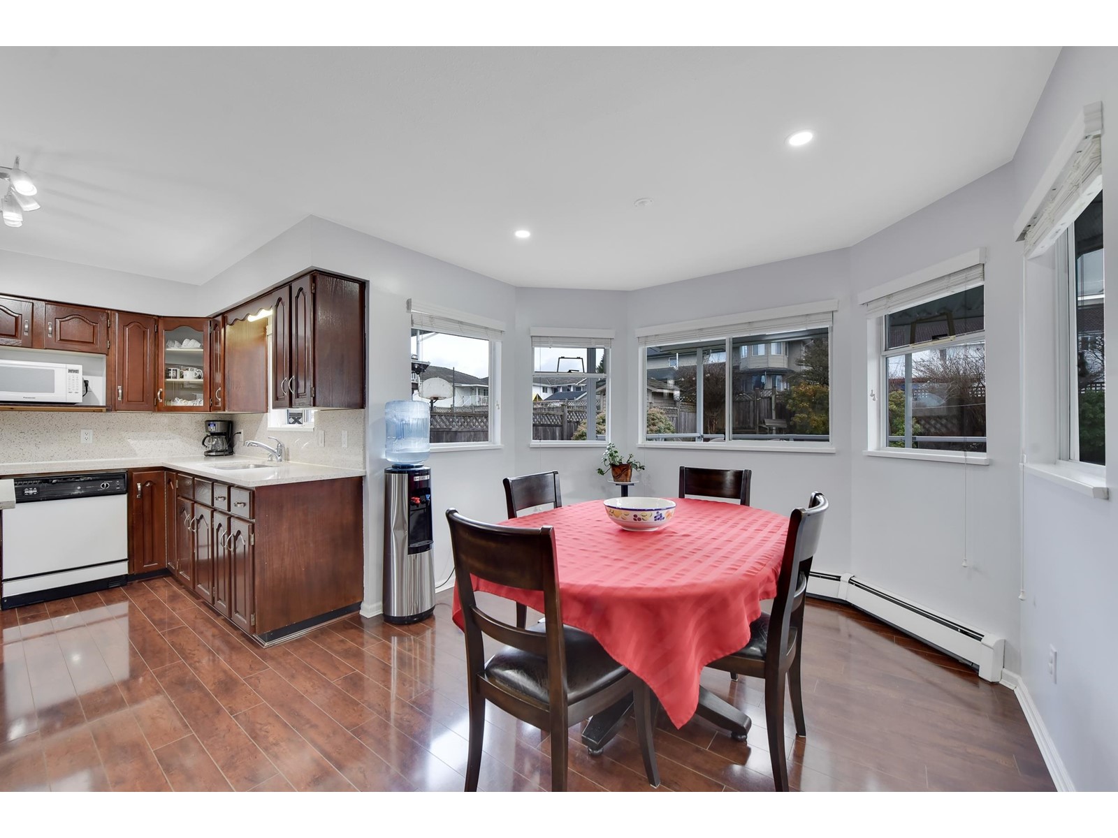 6766 123a Avenue, Surrey, British Columbia  V3W 0Z1 - Photo 11 - R2959825