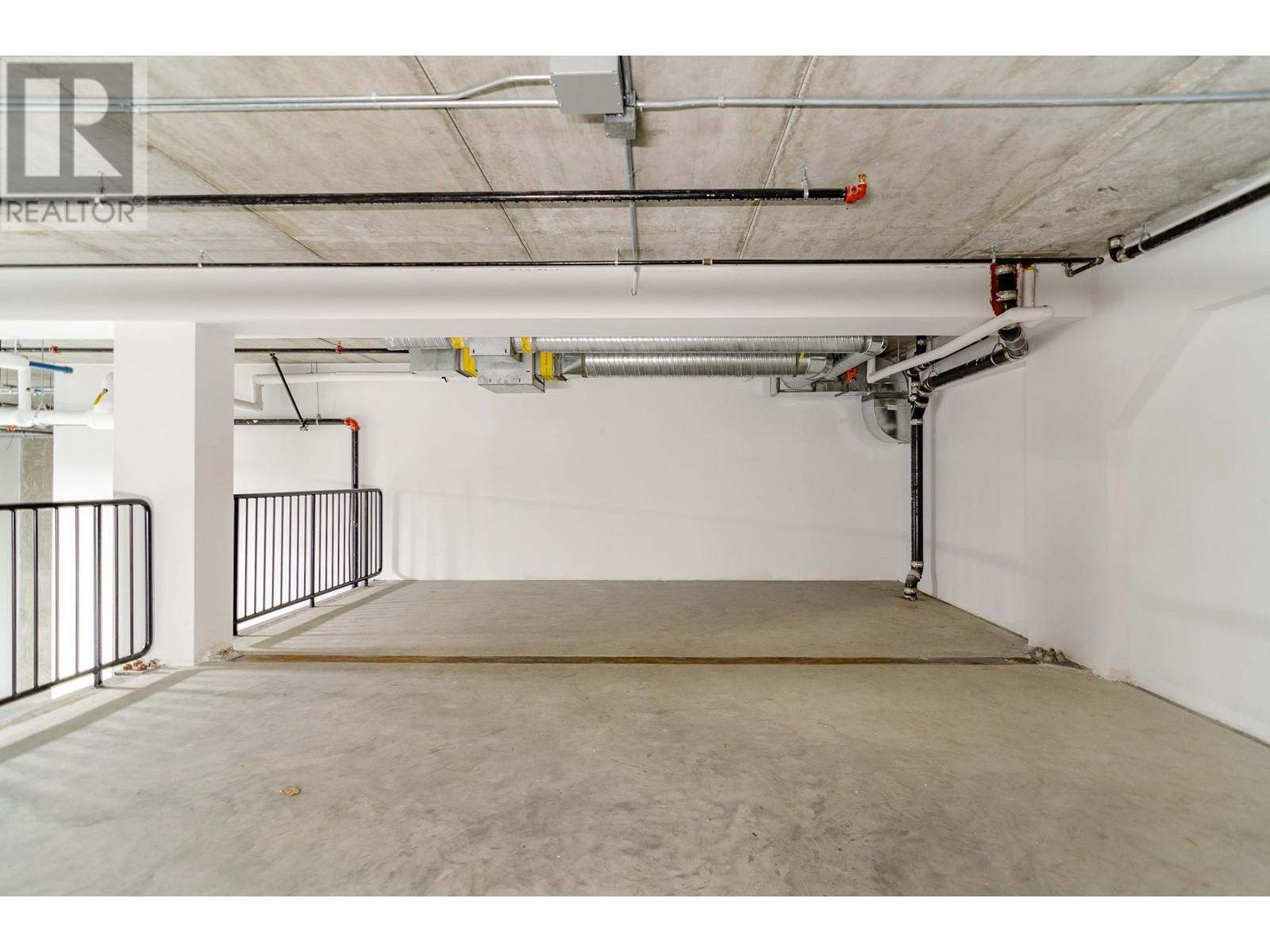 Listing Picture 24 of 30 : 112 13880 WIRELESS WAY, Richmond / 烈治文 - 魯藝地產 Yvonne Lu Group - MLS Medallion Club Member