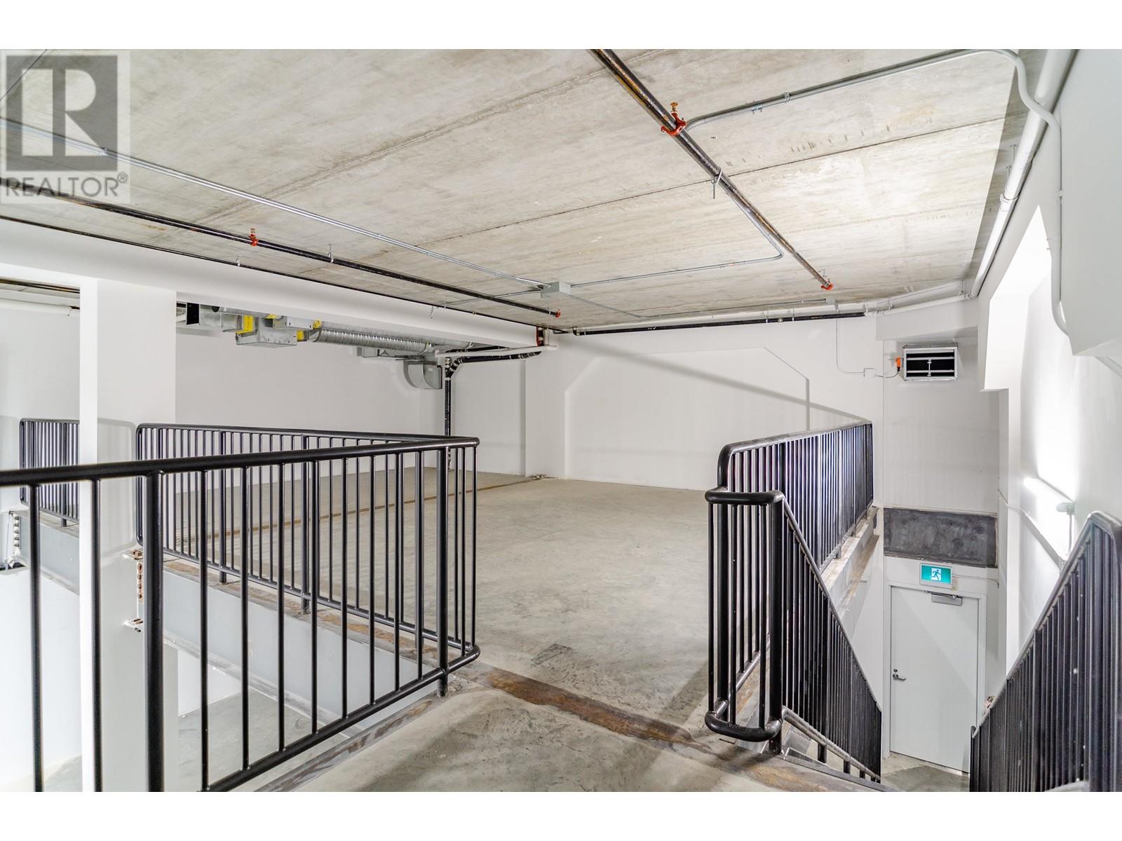 Listing Picture 23 of 30 : 112 13880 WIRELESS WAY, Richmond / 烈治文 - 魯藝地產 Yvonne Lu Group - MLS Medallion Club Member