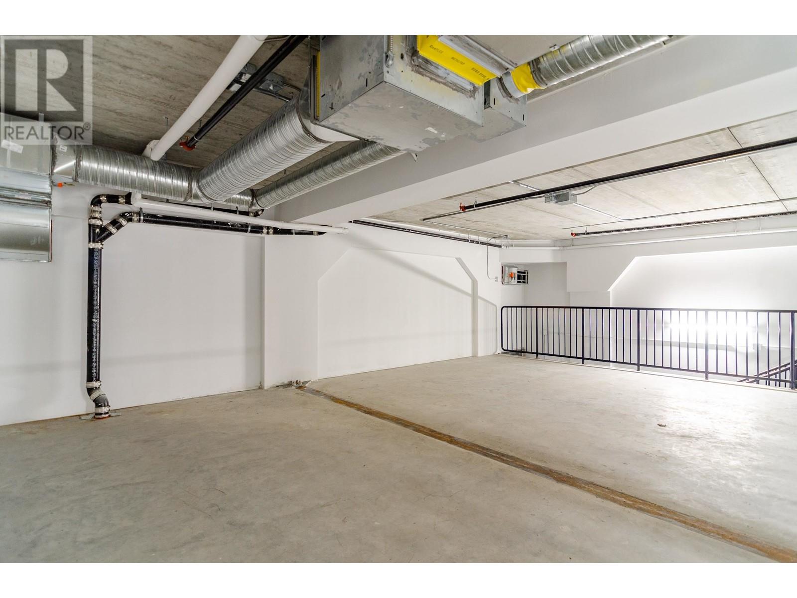 Listing Picture 28 of 30 : 112 13880 WIRELESS WAY, Richmond / 烈治文 - 魯藝地產 Yvonne Lu Group - MLS Medallion Club Member