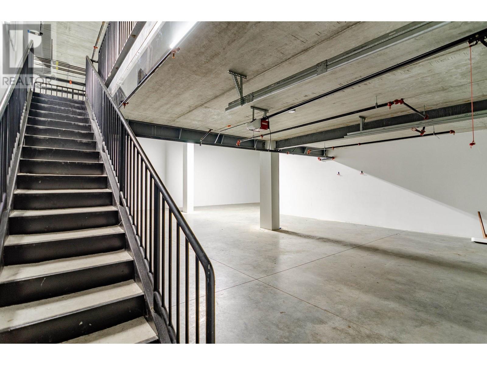 Listing Picture 21 of 30 : 112 13880 WIRELESS WAY, Richmond / 烈治文 - 魯藝地產 Yvonne Lu Group - MLS Medallion Club Member