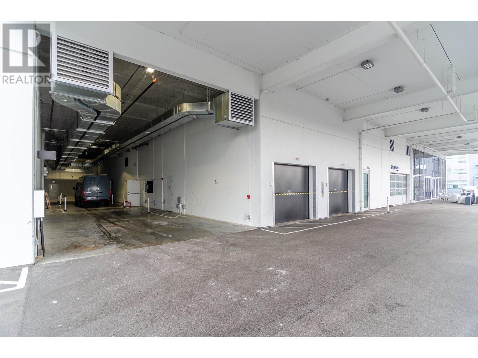 Listing Picture 30 of 30 : 112 13880 WIRELESS WAY, Richmond / 烈治文 - 魯藝地產 Yvonne Lu Group - MLS Medallion Club Member