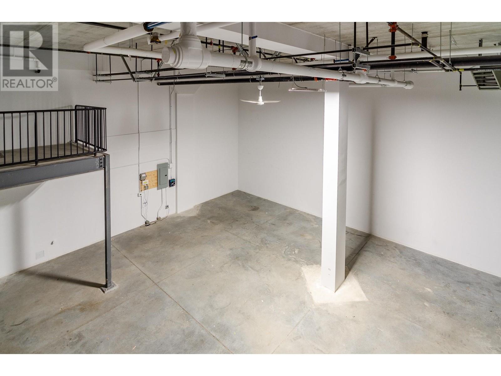 Listing Picture 12 of 30 : 112 13880 WIRELESS WAY, Richmond / 烈治文 - 魯藝地產 Yvonne Lu Group - MLS Medallion Club Member