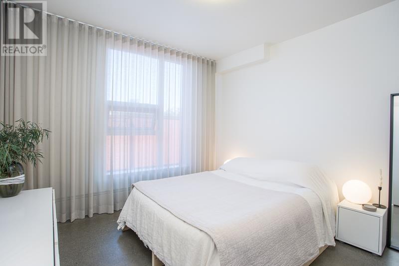 Listing Picture 22 of 39 : 307 231 E PENDER STREET, Vancouver / 溫哥華 - 魯藝地產 Yvonne Lu Group - MLS Medallion Club Member