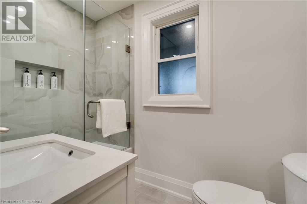 121 Lake Avenue Drive, Stoney Creek, Ontario  L8G 1X8 - Photo 11 - 40697365