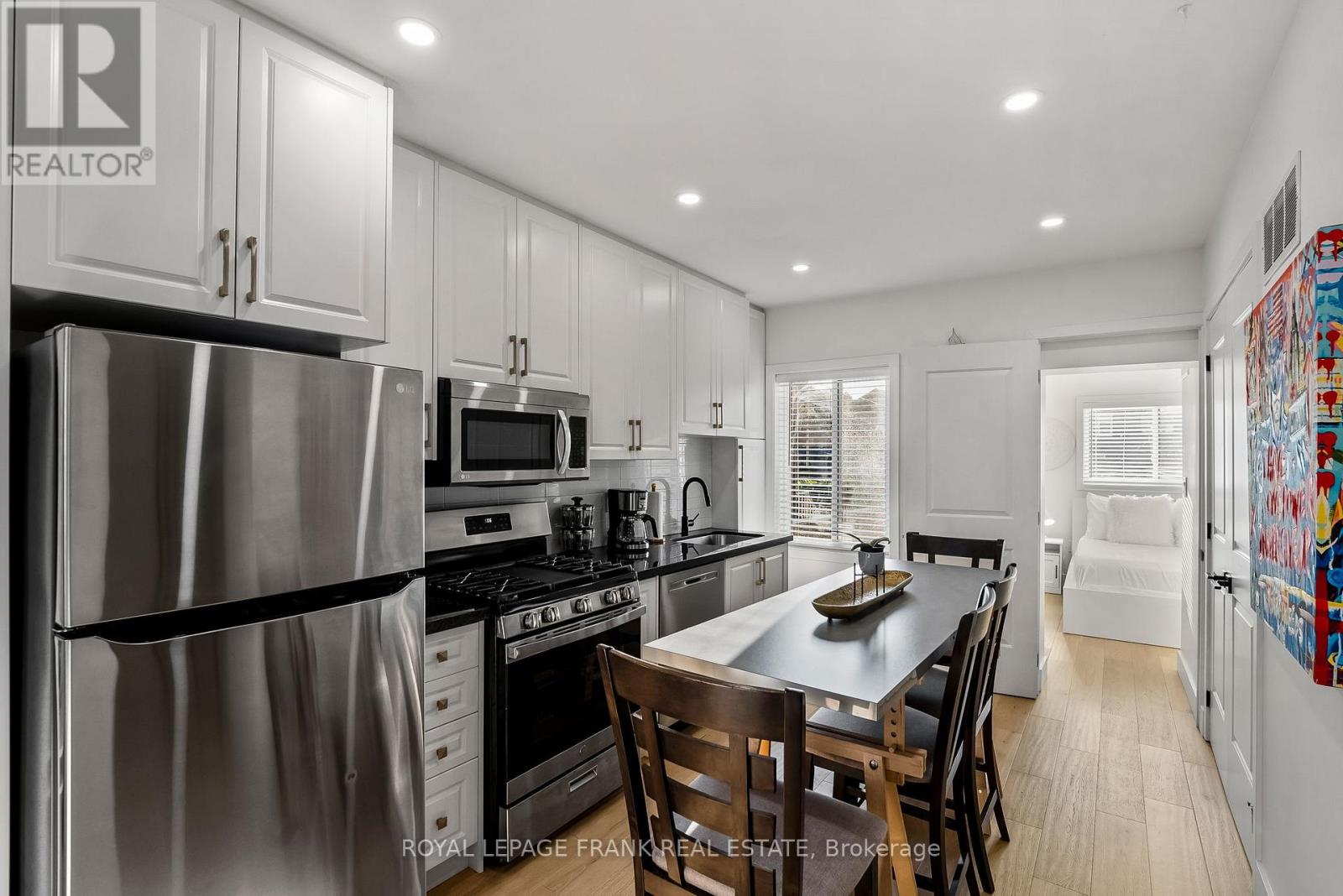 Property at 70 WILTSHIRE AVENUE image 5