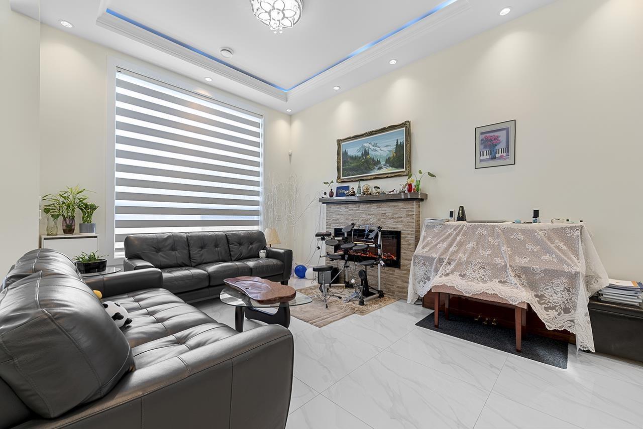 9663 153a Street, Surrey, British Columbia  V3R 4J1 - Photo 8 - R2964176
