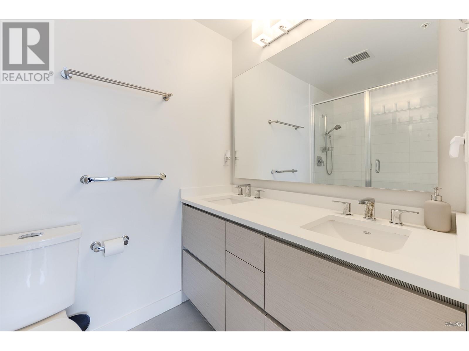 Listing Picture 14 of 32 : 1203 8850 UNIVERSITY CRESCENT, Burnaby / 本拿比 - 魯藝地產 Yvonne Lu Group - MLS Medallion Club Member