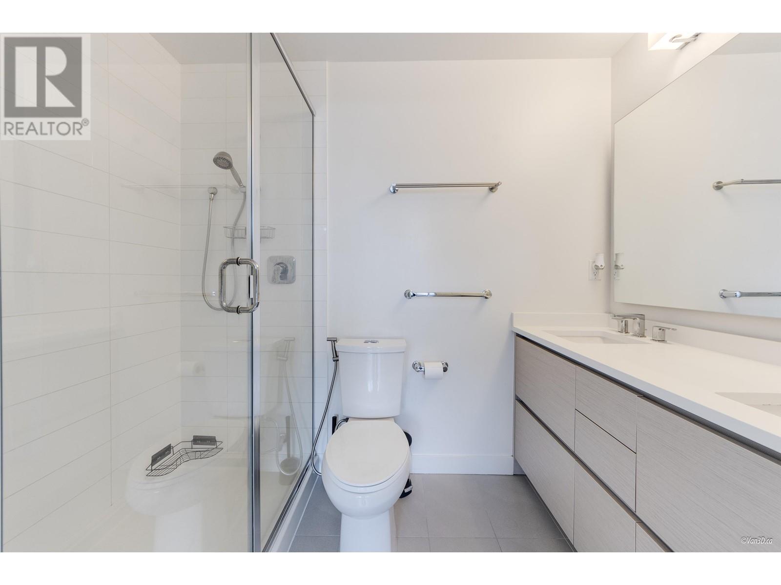 Listing Picture 13 of 32 : 1203 8850 UNIVERSITY CRESCENT, Burnaby / 本拿比 - 魯藝地產 Yvonne Lu Group - MLS Medallion Club Member