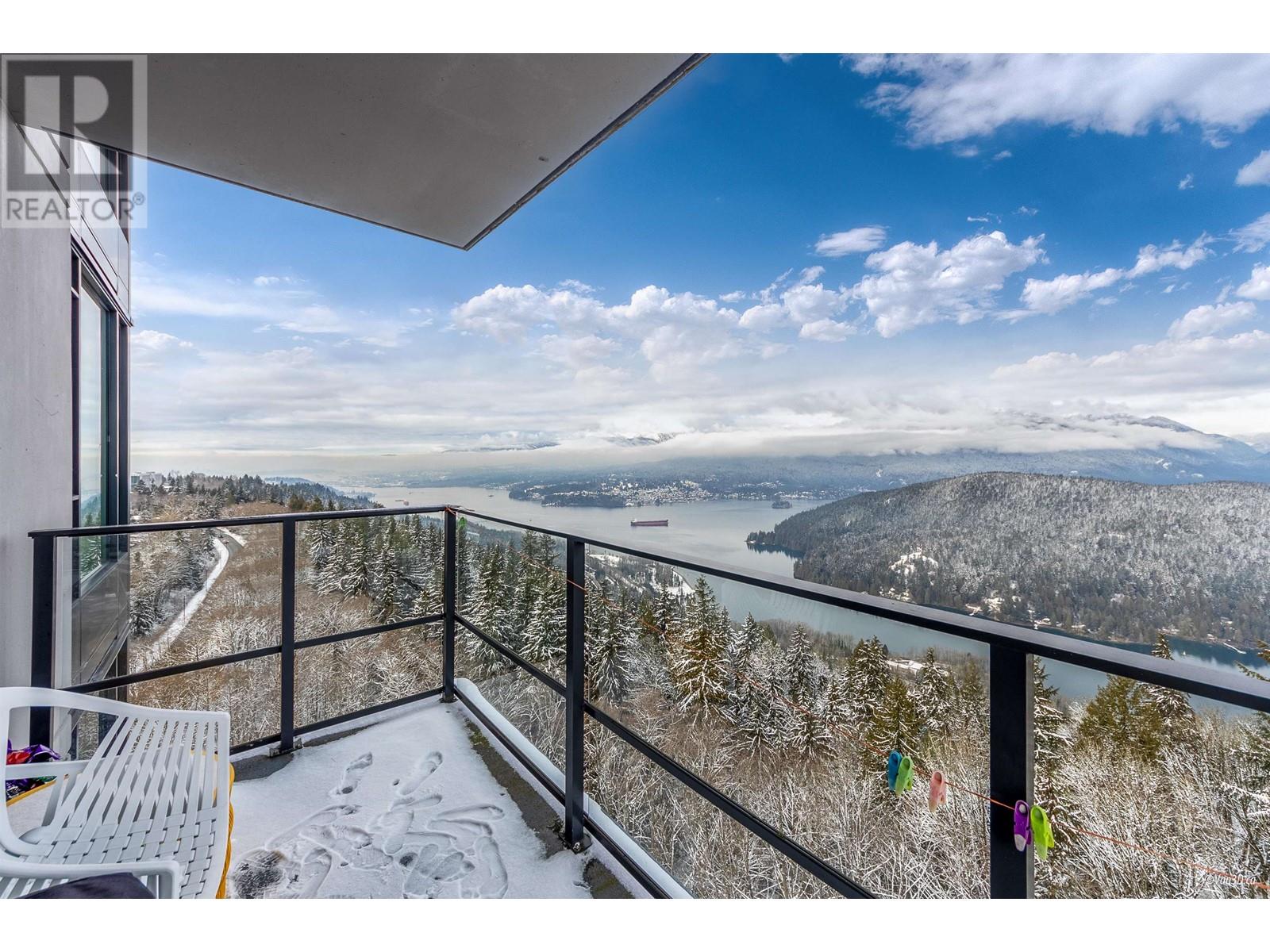 Listing Picture 20 of 32 : 1203 8850 UNIVERSITY CRESCENT, Burnaby / 本拿比 - 魯藝地產 Yvonne Lu Group - MLS Medallion Club Member