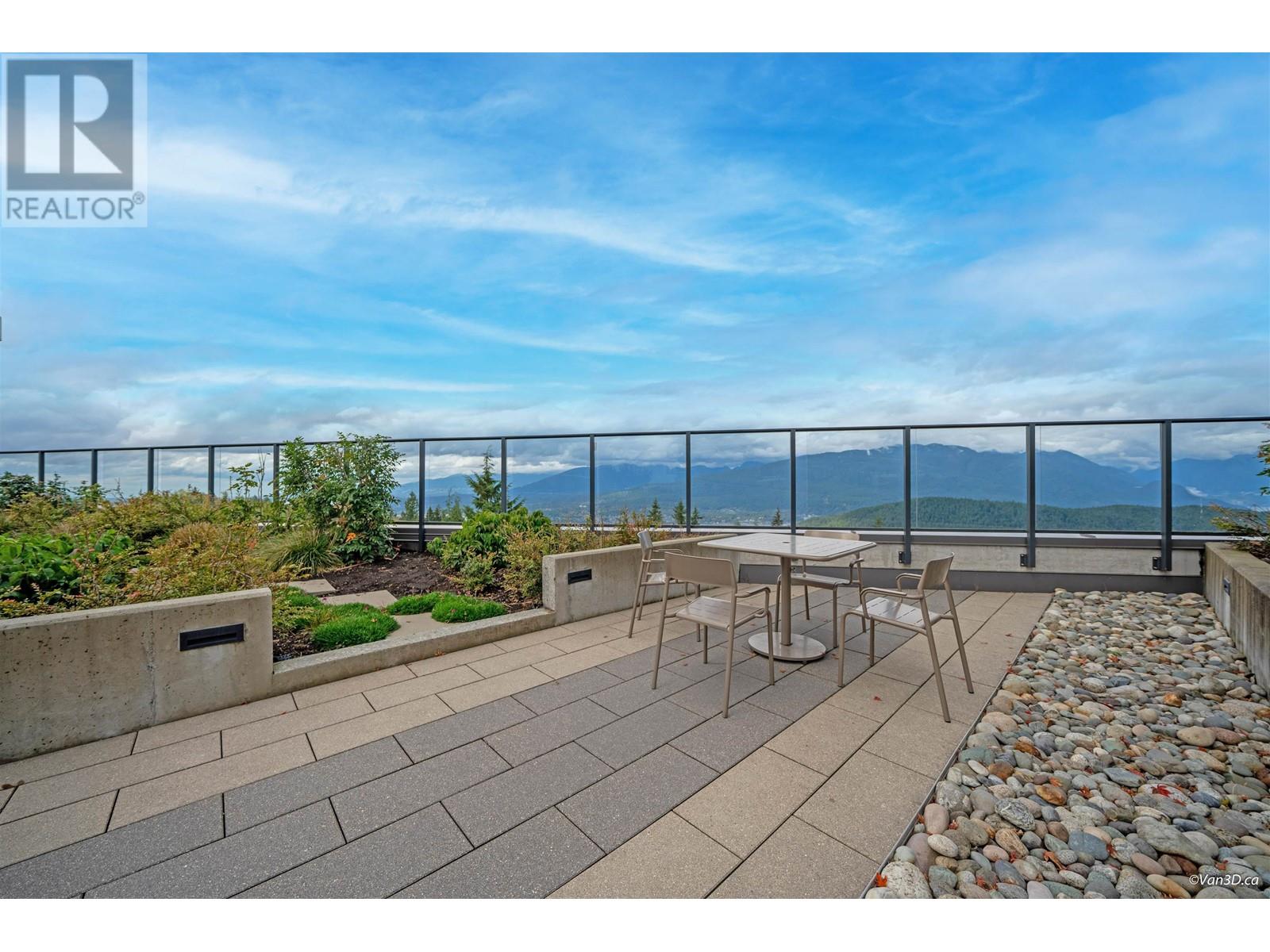 Listing Picture 30 of 32 : 1203 8850 UNIVERSITY CRESCENT, Burnaby / 本拿比 - 魯藝地產 Yvonne Lu Group - MLS Medallion Club Member