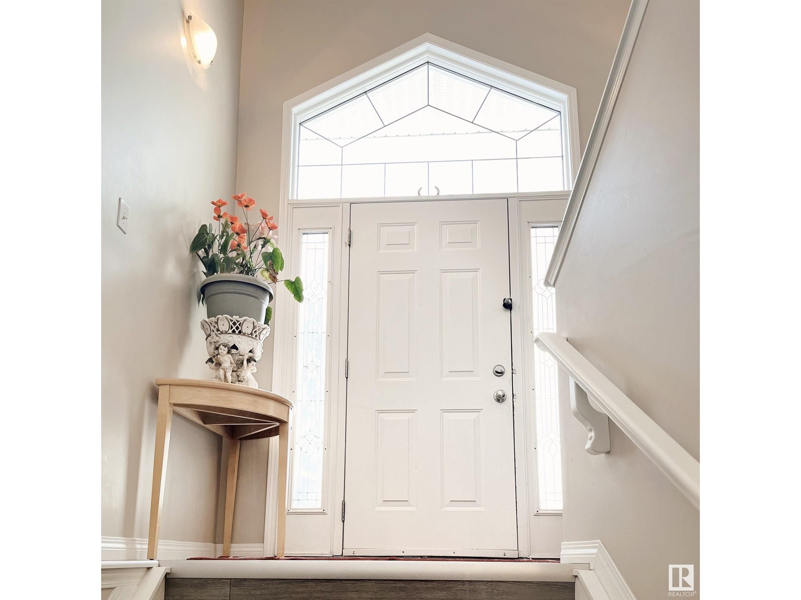 Property at 3709 22A ST NW image 3