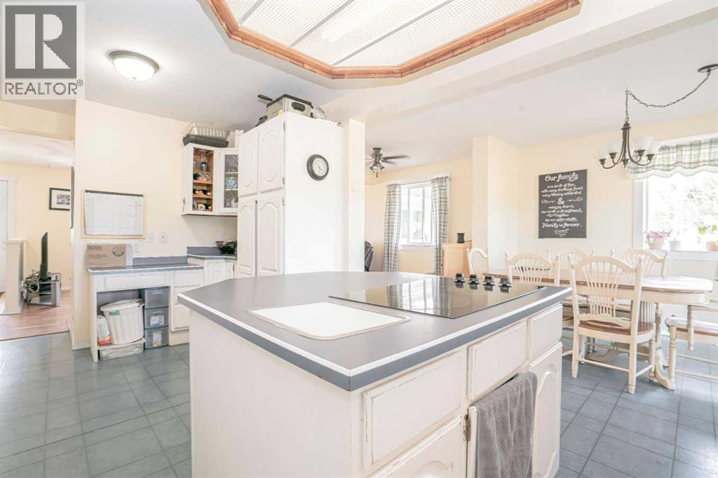 25, 842070 Range Road 241, Rural Northern Lights, Alberta  T0H 1W0 - Photo 11 - A2113610