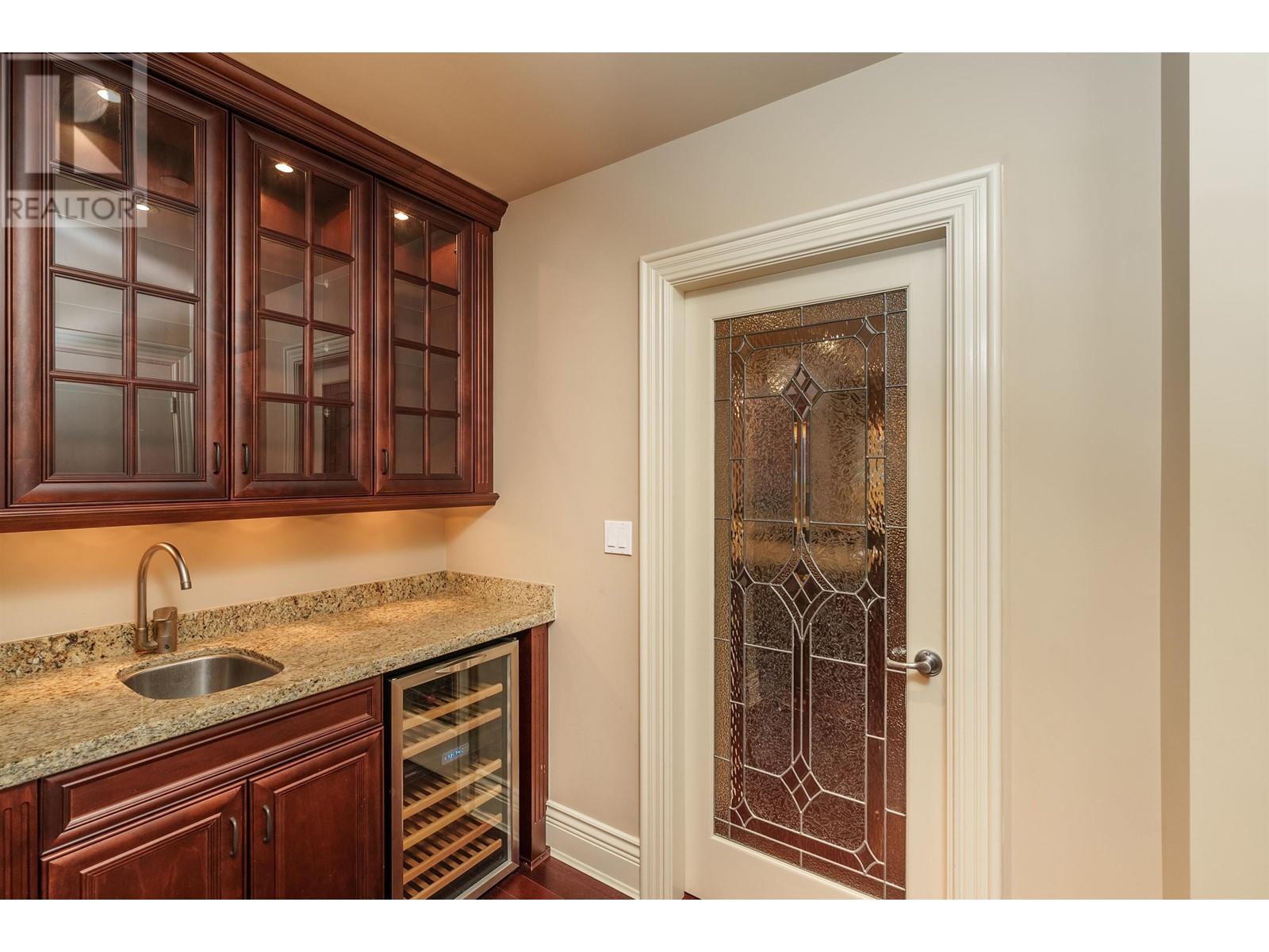 607 W 53 Avenue, Vancouver, British Columbia  V6P 1K2 - Photo 12 - R2962109