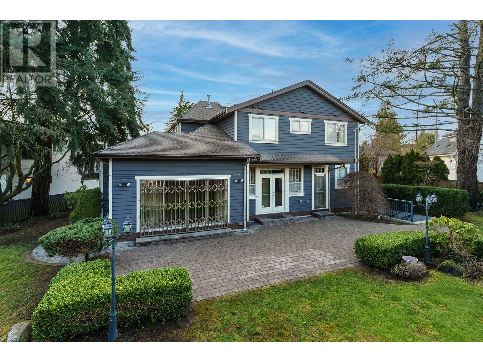 Property at 607 W 53 AVENUE image 4