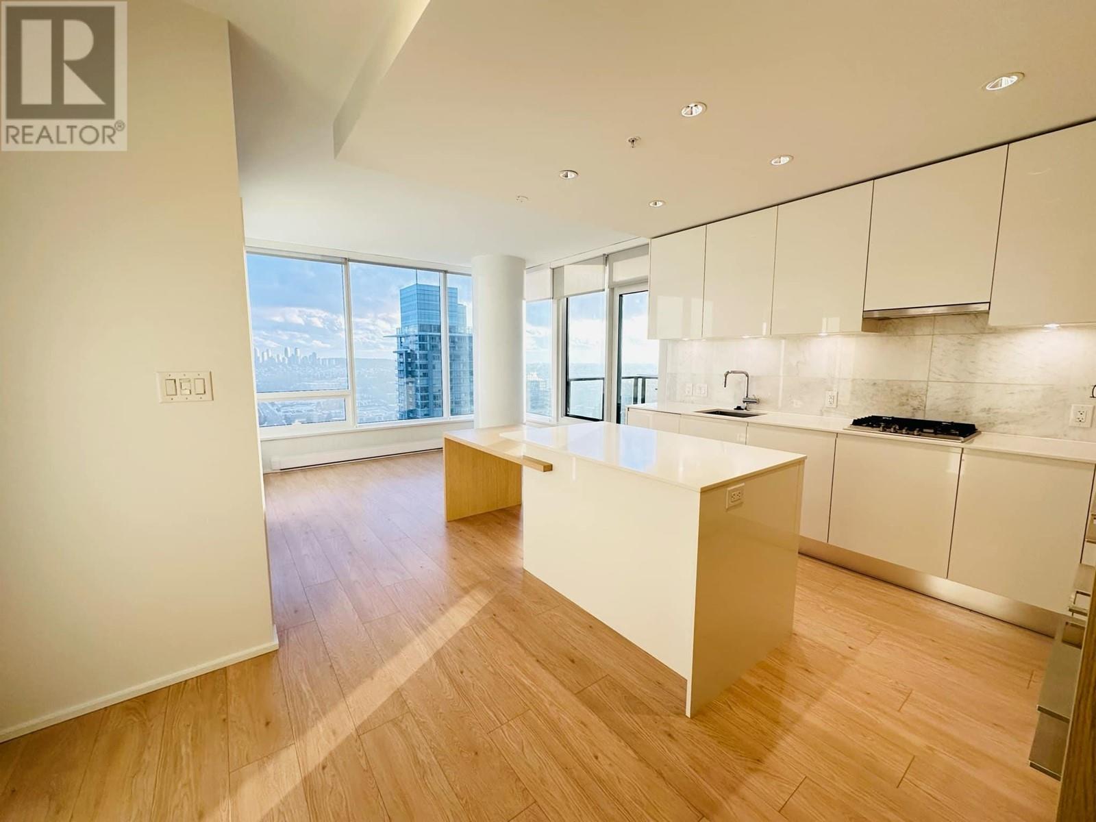 Property at 5007 4510 HALIFAX WAY image 3