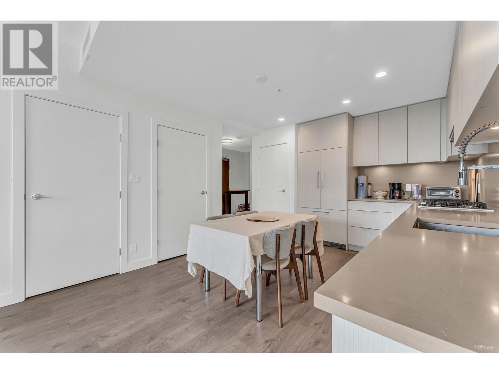 Listing Picture 5 of 25 : 1704 4465 JUNEAU STREET, Burnaby / 本拿比 - 魯藝地產 Yvonne Lu Group - MLS Medallion Club Member