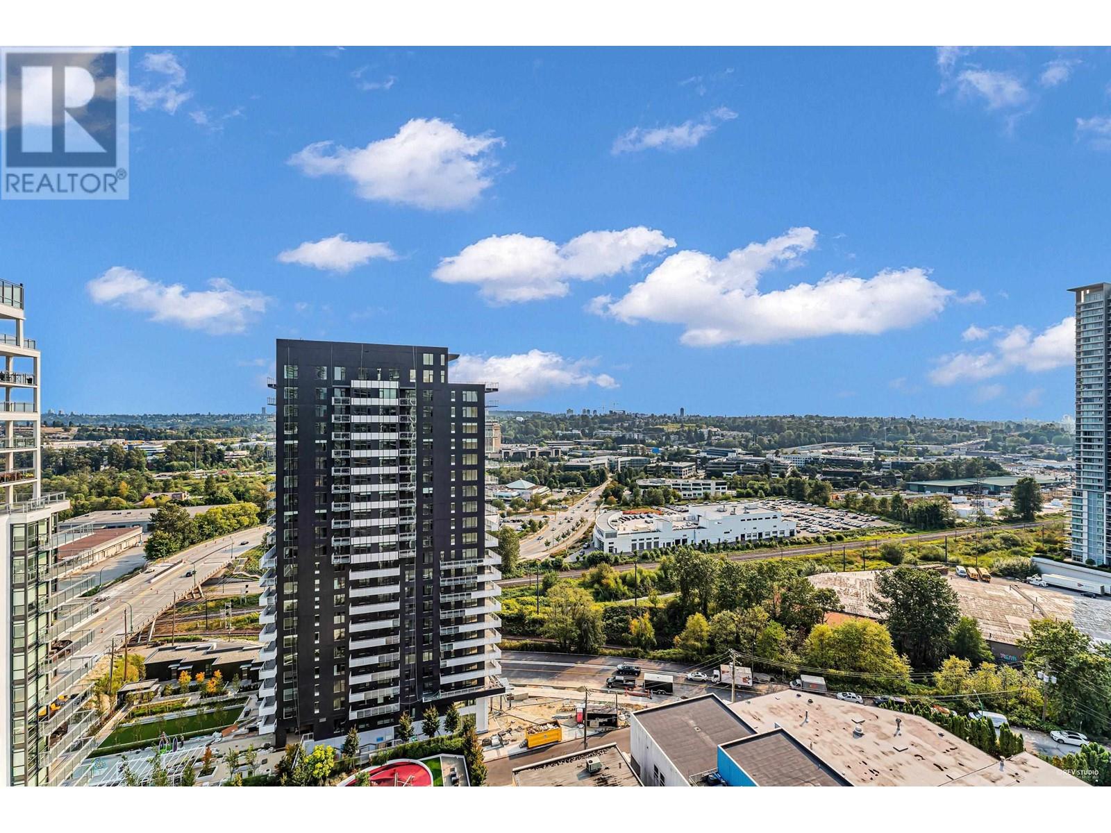 Listing Picture 18 of 25 : 1704 4465 JUNEAU STREET, Burnaby / 本拿比 - 魯藝地產 Yvonne Lu Group - MLS Medallion Club Member