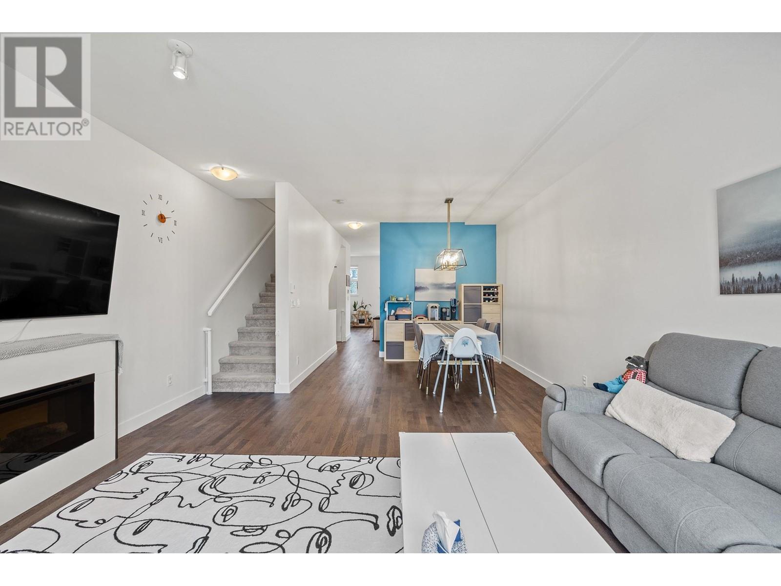 Listing Picture 16 of 35 : 903 8485 NEW HAVEN CLOSE, Burnaby / 本拿比 - 魯藝地產 Yvonne Lu Group - MLS Medallion Club Member