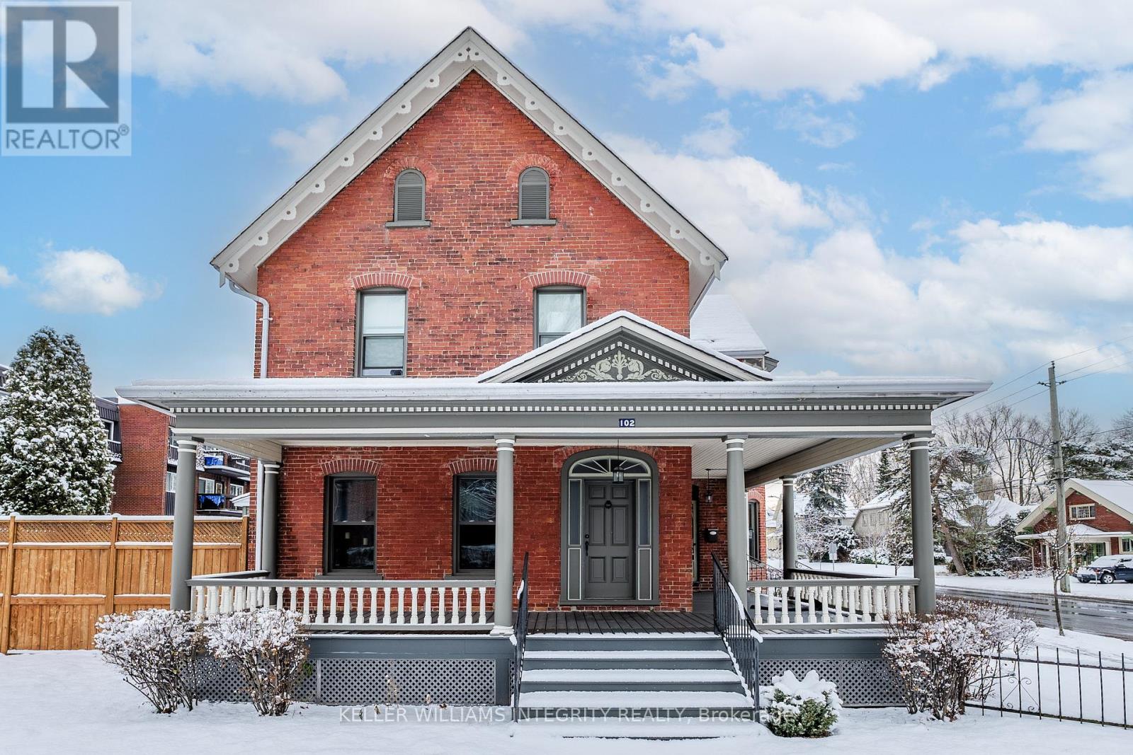 Property at 345 SYDNEY STREET image 2