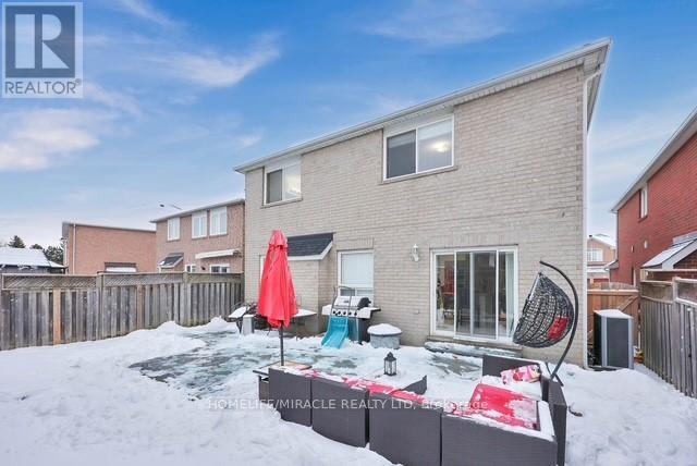 8 Bottlebrush Drive, Brampton, Ontario  L6R 2Z5 - Photo 43 - W11962805