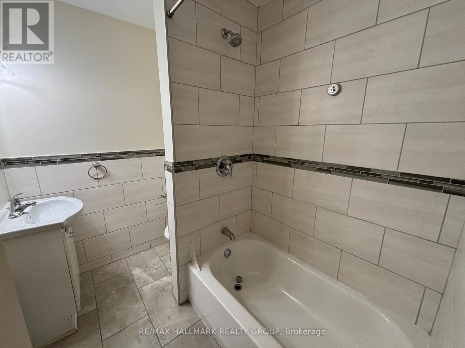 2 - 462 Bronson Avenue, Ottawa, Ontario  K1R 6J6 - Photo 8 - X11964246