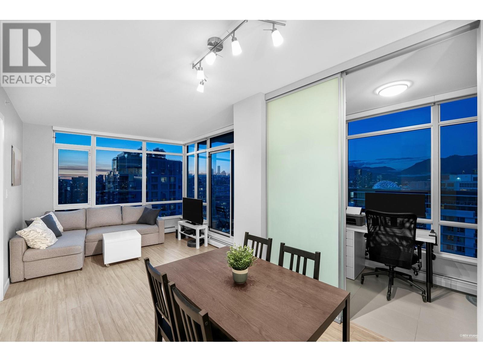 1702 1775 QUEBEC STREET, Vancouver