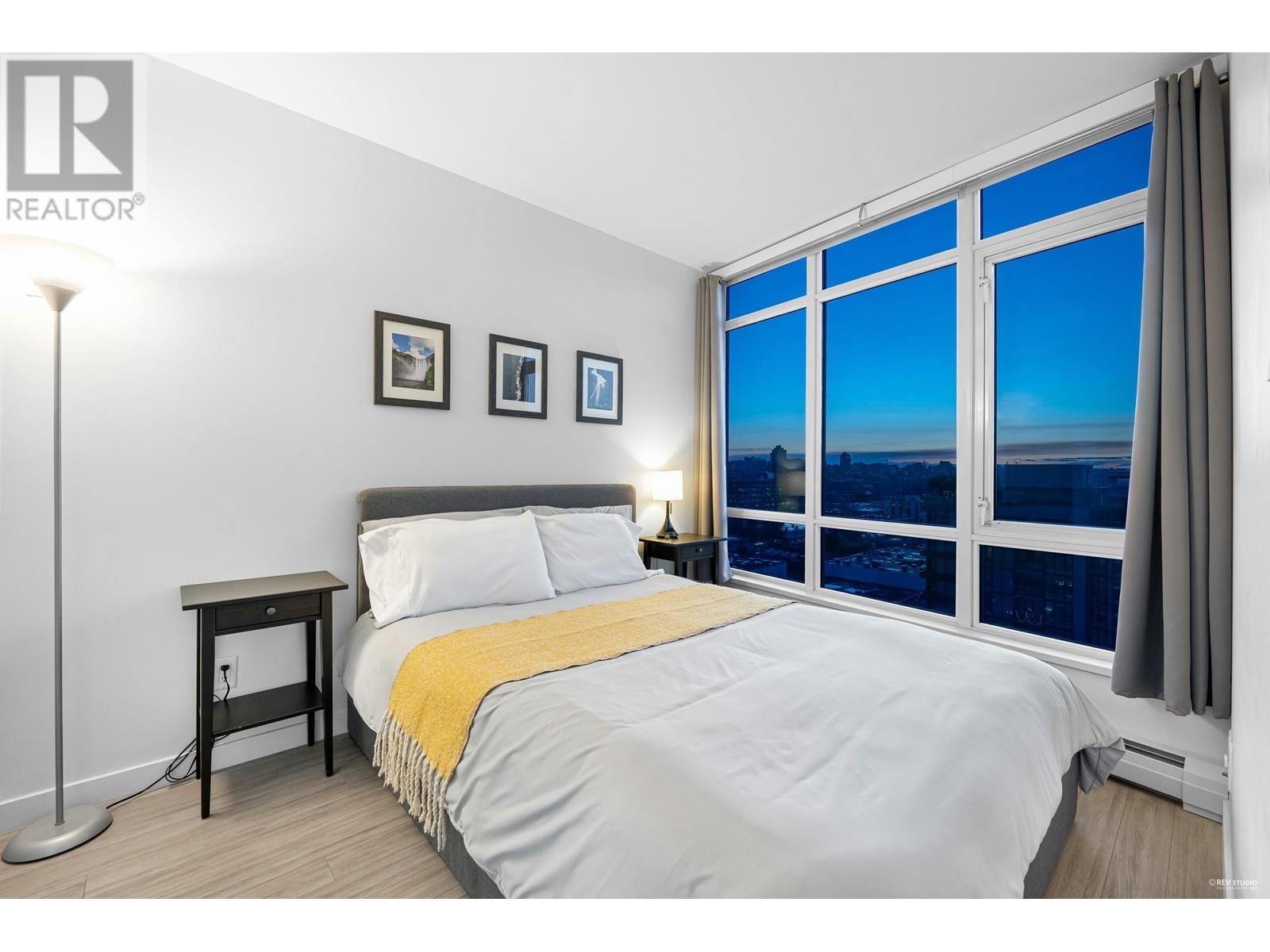 Listing Picture 9 of 21 : 1702 1775 QUEBEC STREET, Vancouver / 溫哥華 - 魯藝地產 Yvonne Lu Group - MLS Medallion Club Member