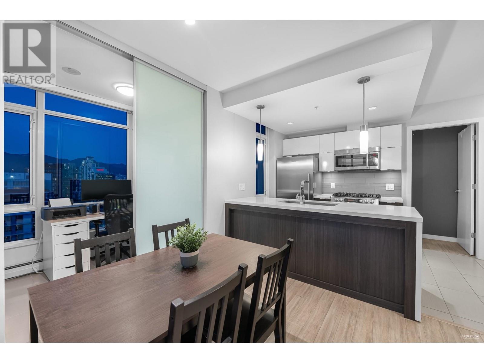 Listing Picture 6 of 21 : 1702 1775 QUEBEC STREET, Vancouver / 溫哥華 - 魯藝地產 Yvonne Lu Group - MLS Medallion Club Member