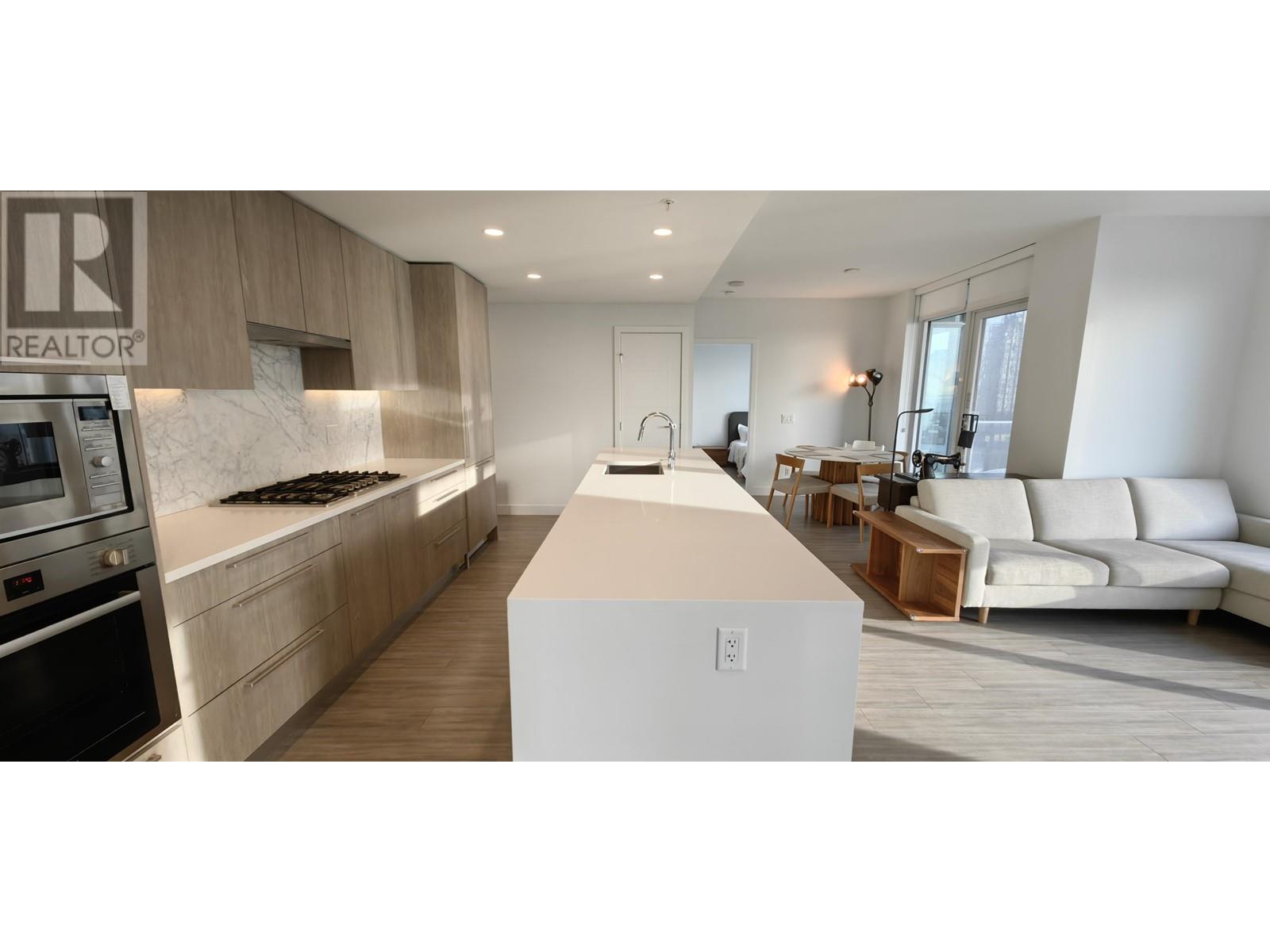 Listing Picture 4 of 37 : 1501 6398 SILVER AVENUE, Burnaby / 本拿比 - 魯藝地產 Yvonne Lu Group - MLS Medallion Club Member