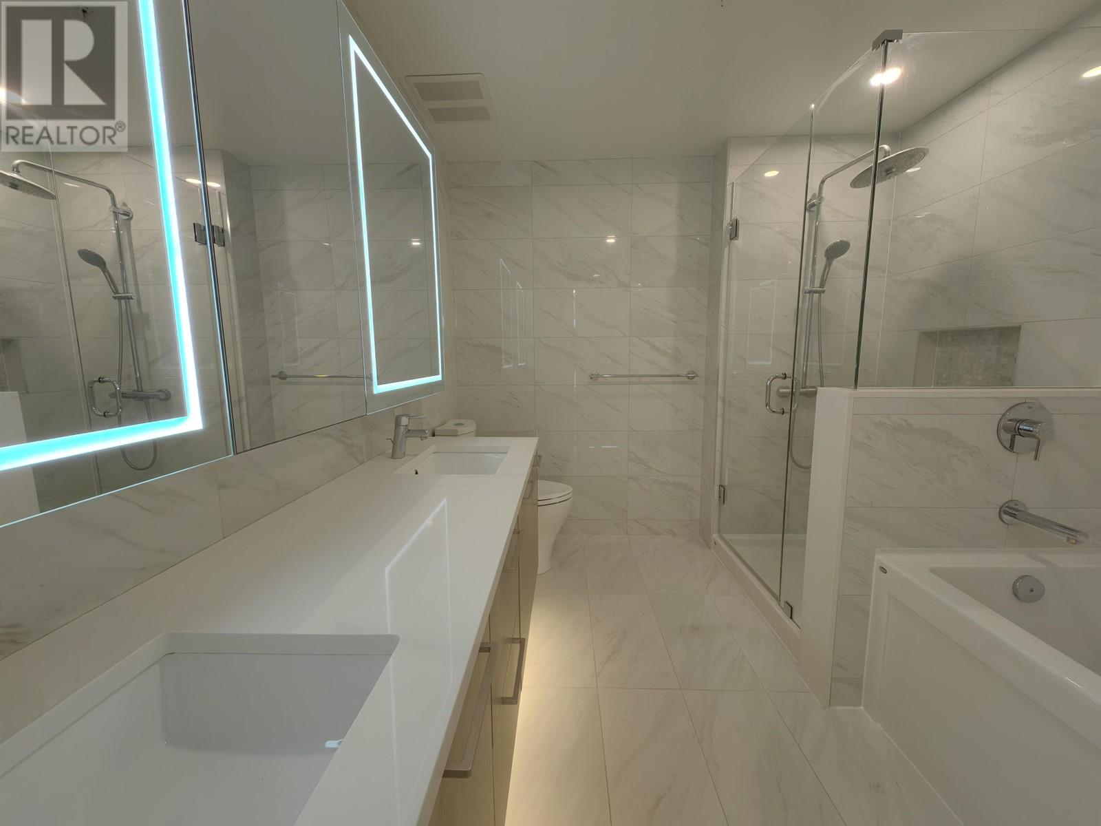 Listing Picture 10 of 37 : 1501 6398 SILVER AVENUE, Burnaby / 本拿比 - 魯藝地產 Yvonne Lu Group - MLS Medallion Club Member