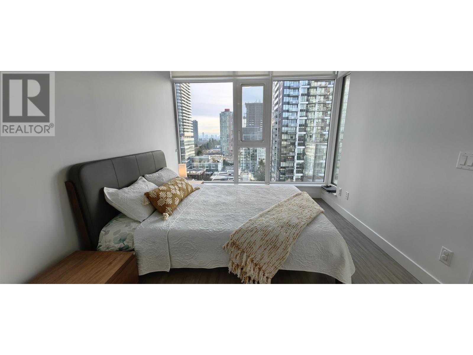 Listing Picture 19 of 37 : 1501 6398 SILVER AVENUE, Burnaby / 本拿比 - 魯藝地產 Yvonne Lu Group - MLS Medallion Club Member