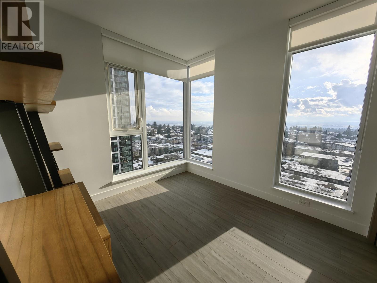 Listing Picture 14 of 37 : 1501 6398 SILVER AVENUE, Burnaby / 本拿比 - 魯藝地產 Yvonne Lu Group - MLS Medallion Club Member