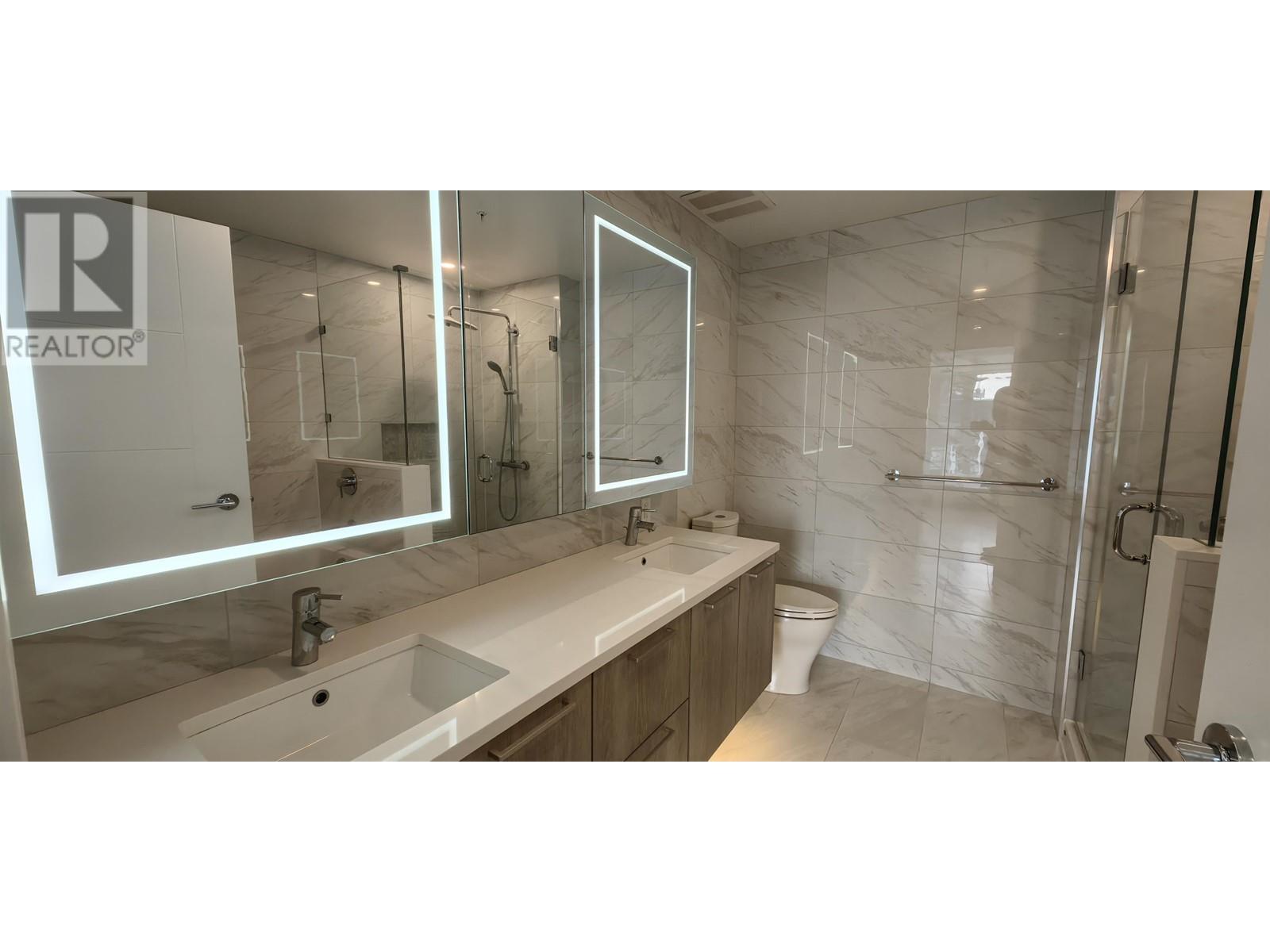 Listing Picture 11 of 37 : 1501 6398 SILVER AVENUE, Burnaby / 本拿比 - 魯藝地產 Yvonne Lu Group - MLS Medallion Club Member
