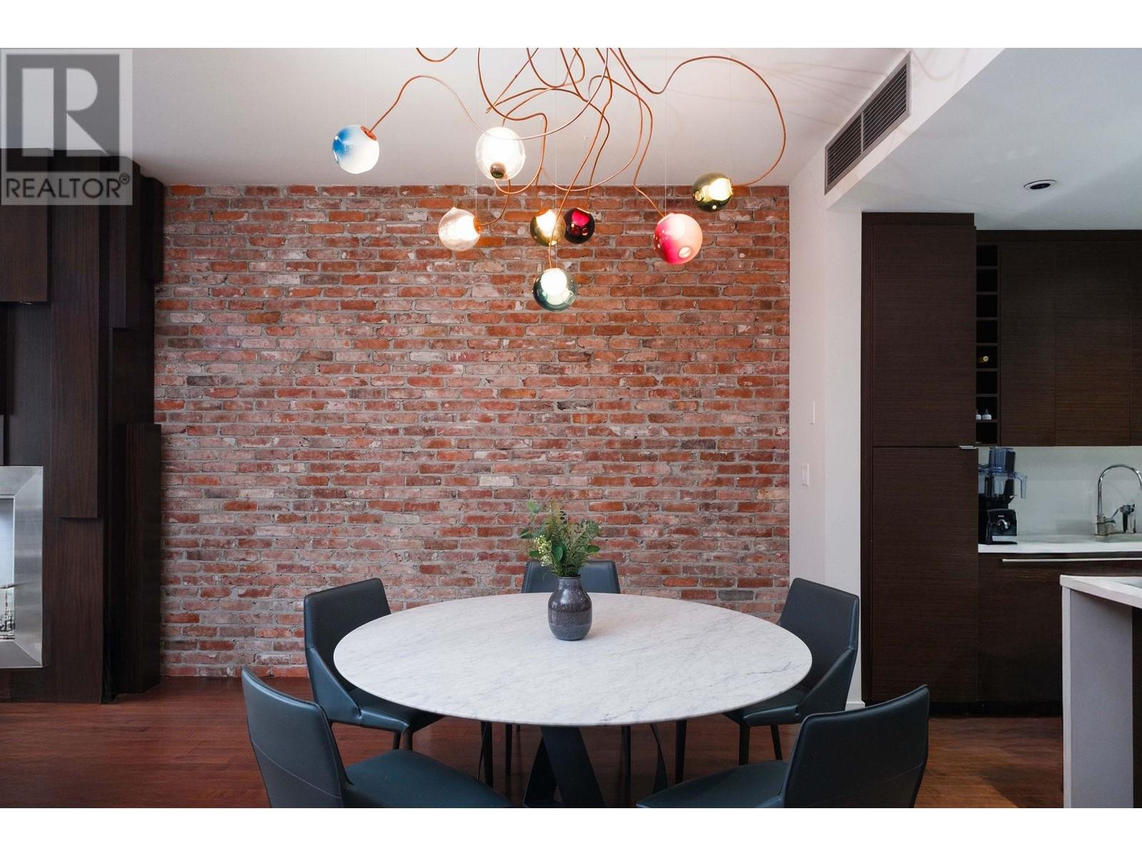 Listing Picture 4 of 25 : 401 1241 HOMER STREET, Vancouver / 溫哥華 - 魯藝地產 Yvonne Lu Group - MLS Medallion Club Member