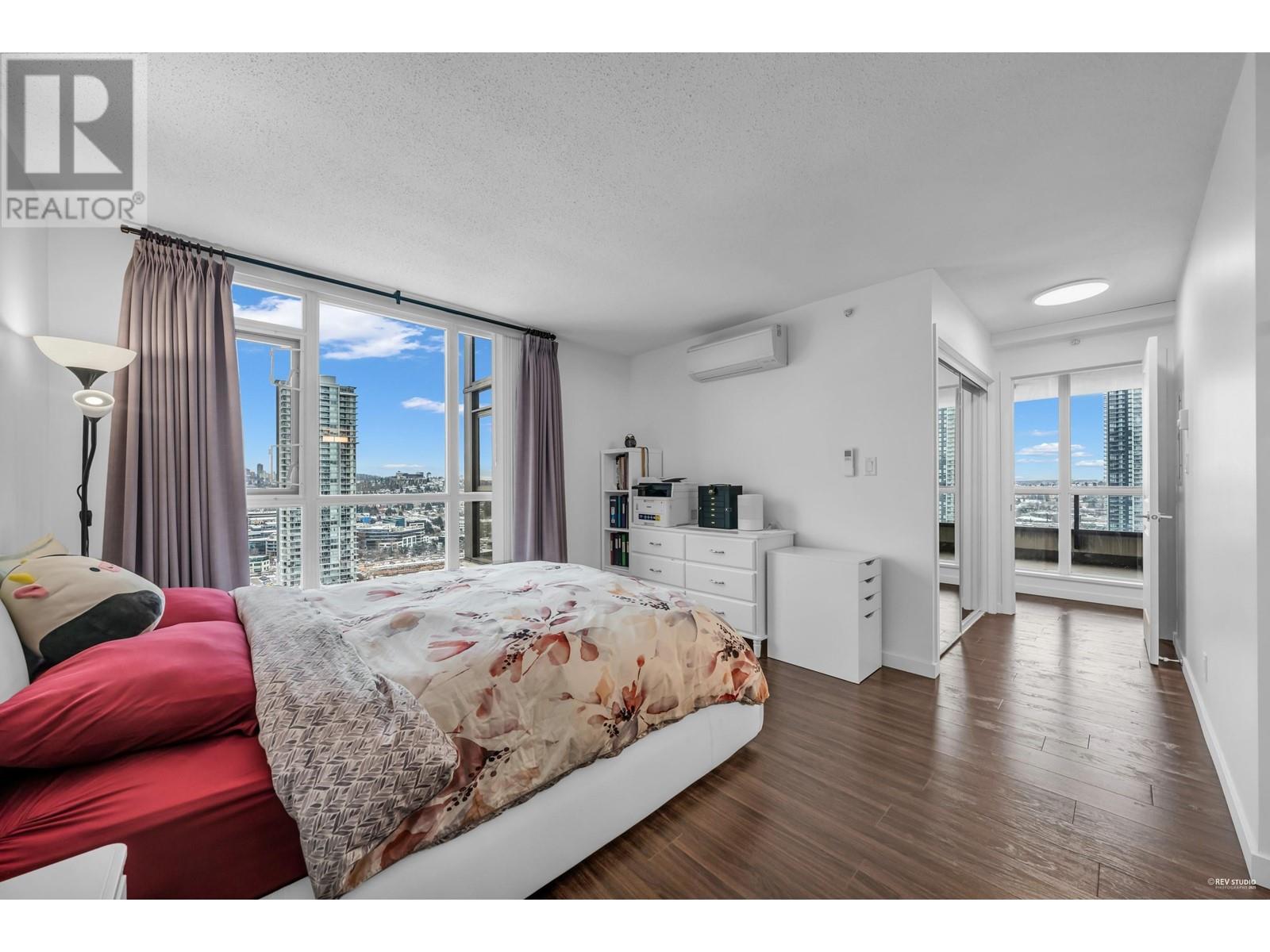 Listing Picture 11 of 31 : 2402 2138 MADISON AVENUE, Burnaby / 本拿比 - 魯藝地產 Yvonne Lu Group - MLS Medallion Club Member
