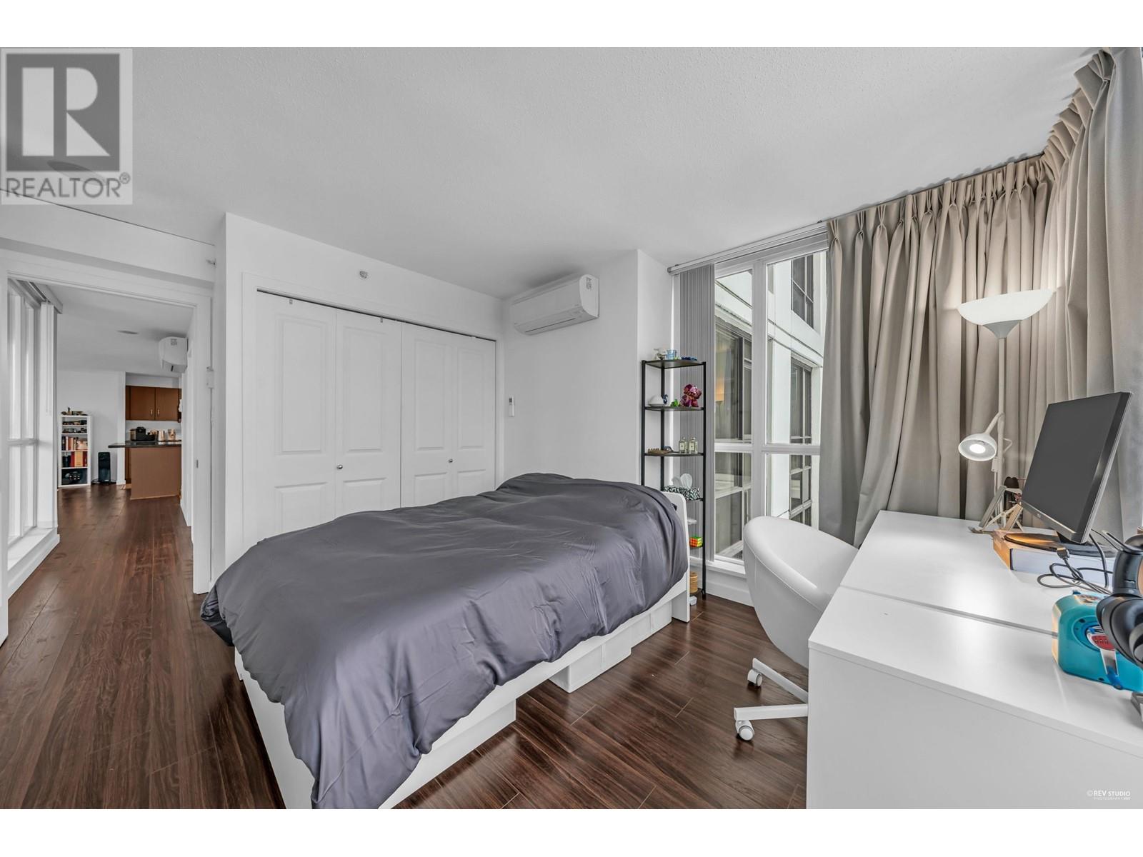 Listing Picture 14 of 31 : 2402 2138 MADISON AVENUE, Burnaby / 本拿比 - 魯藝地產 Yvonne Lu Group - MLS Medallion Club Member