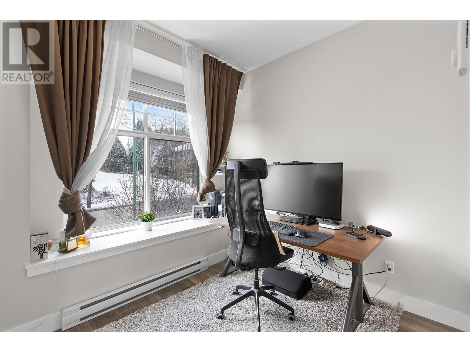 Listing Picture 21 of 40 : 1 5152 CANADA WAY, Burnaby / 本拿比 - 魯藝地產 Yvonne Lu Group - MLS Medallion Club Member