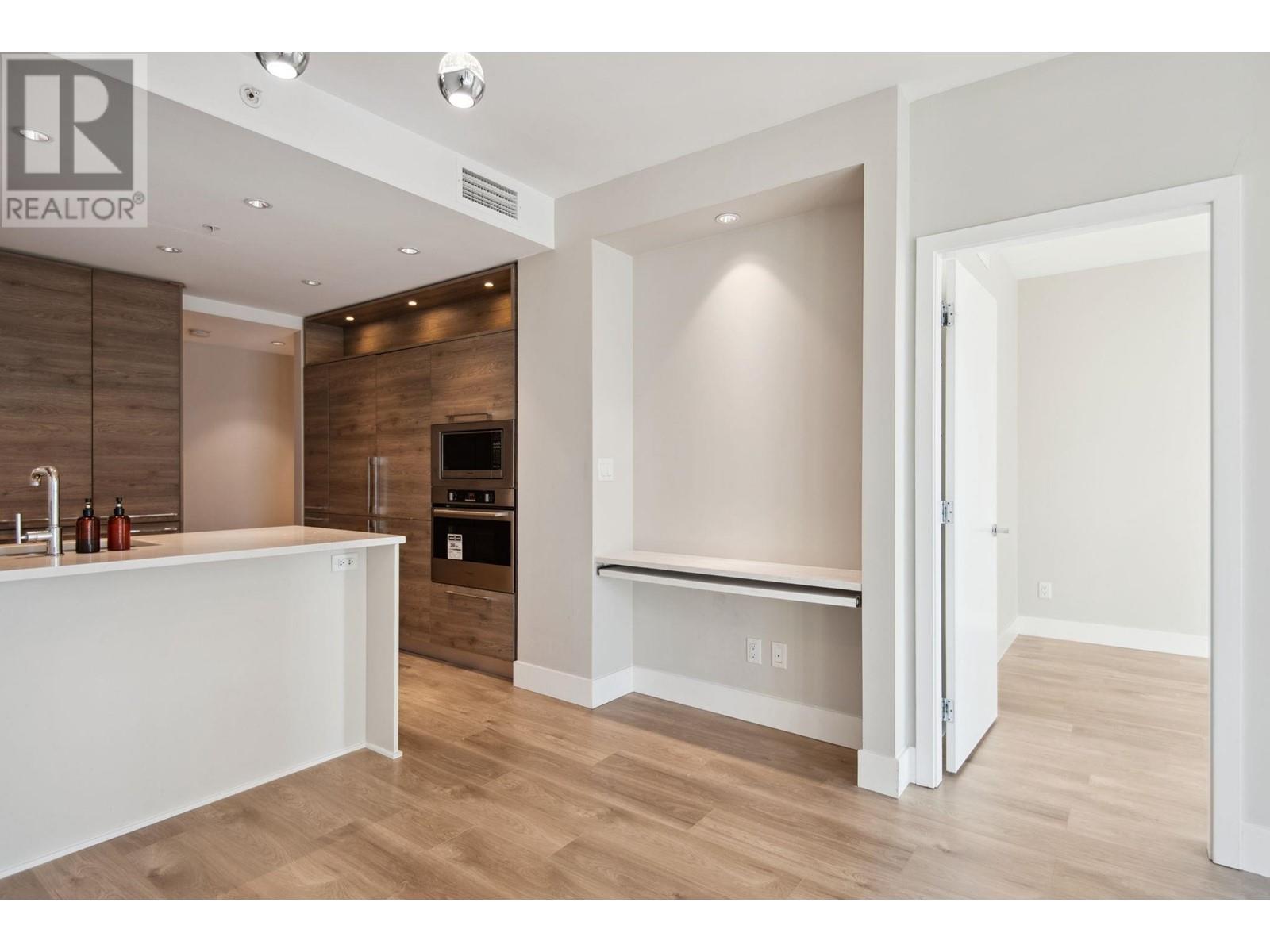 Listing Picture 14 of 40 : 1711 7303 NOBLE LANE, Burnaby / 本拿比 - 魯藝地產 Yvonne Lu Group - MLS Medallion Club Member