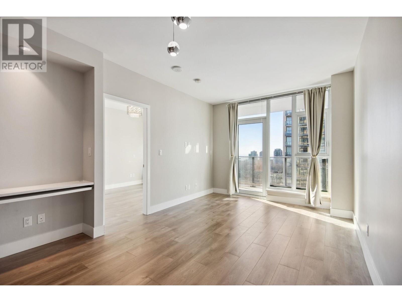 Listing Picture 12 of 40 : 1711 7303 NOBLE LANE, Burnaby / 本拿比 - 魯藝地產 Yvonne Lu Group - MLS Medallion Club Member