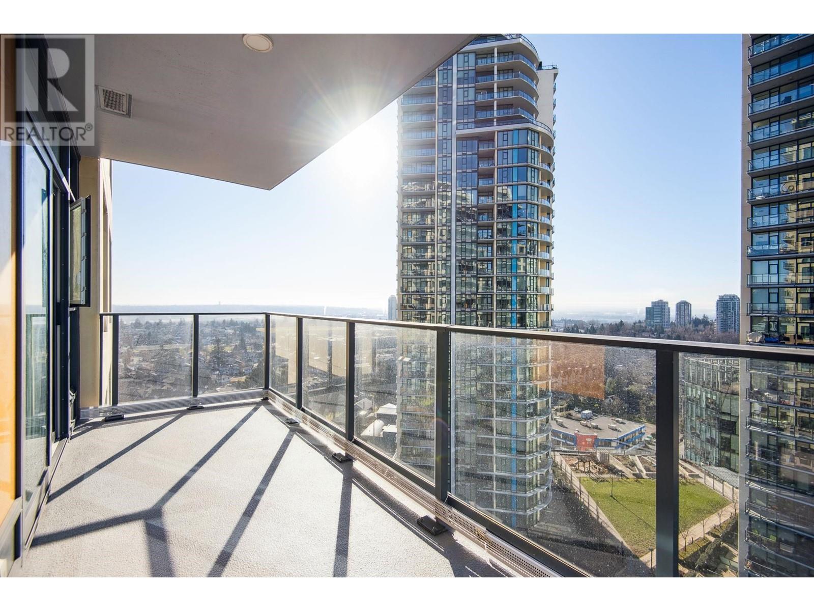 Listing Picture 22 of 40 : 1711 7303 NOBLE LANE, Burnaby / 本拿比 - 魯藝地產 Yvonne Lu Group - MLS Medallion Club Member