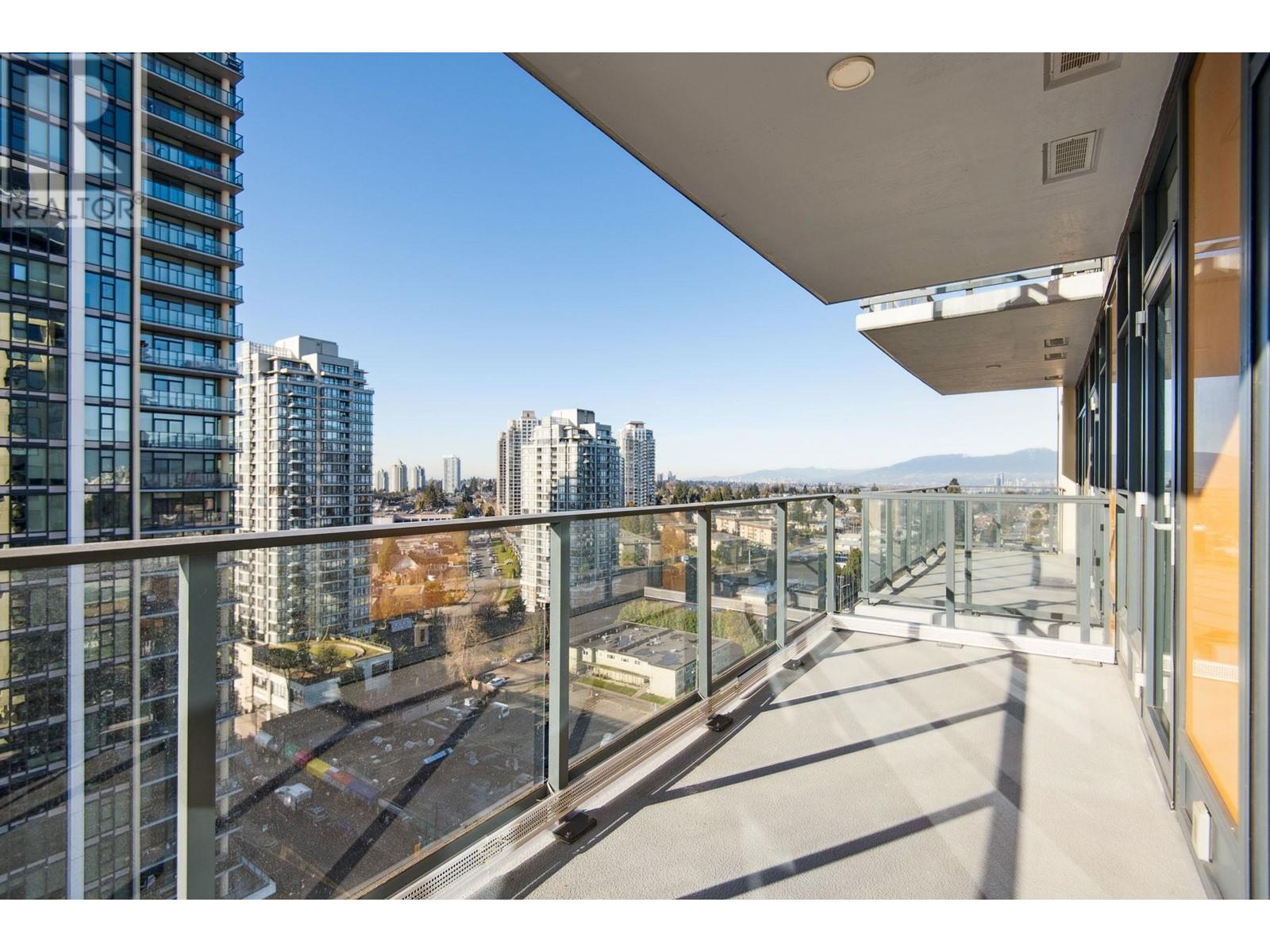 Listing Picture 23 of 40 : 1711 7303 NOBLE LANE, Burnaby / 本拿比 - 魯藝地產 Yvonne Lu Group - MLS Medallion Club Member